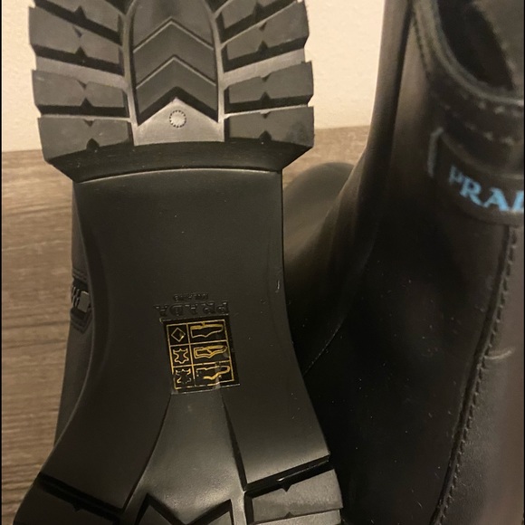 Authentic Black Prada Boots - Picture 3 of 3